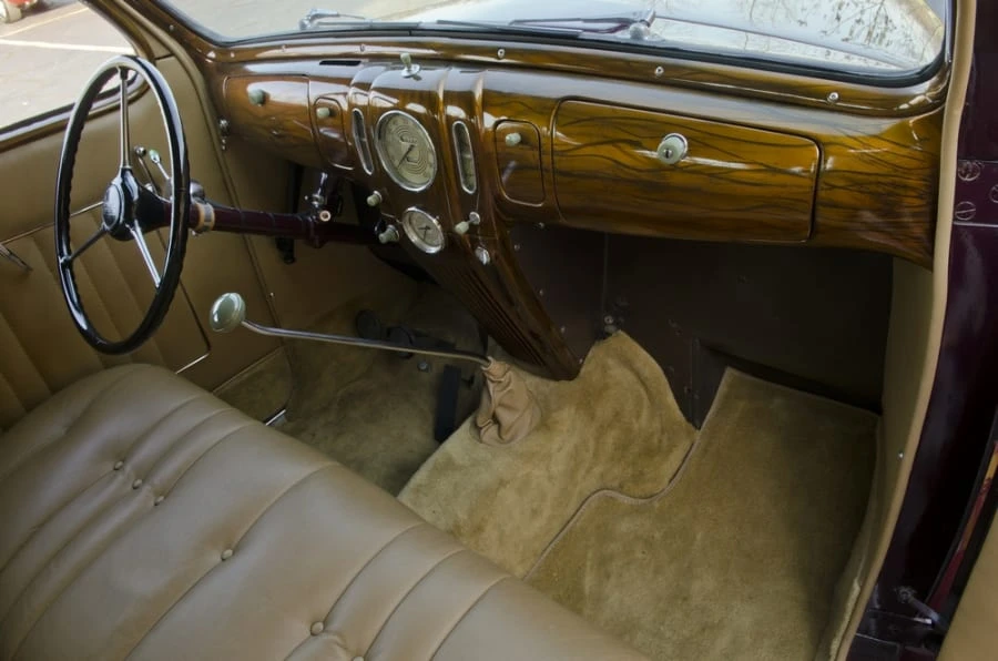 1937 Lincoln Zephyr - Image 7 of 10