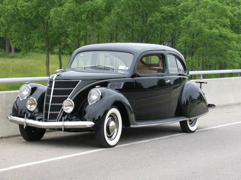 1937 Lincoln Zephyr - Image 2 of 2