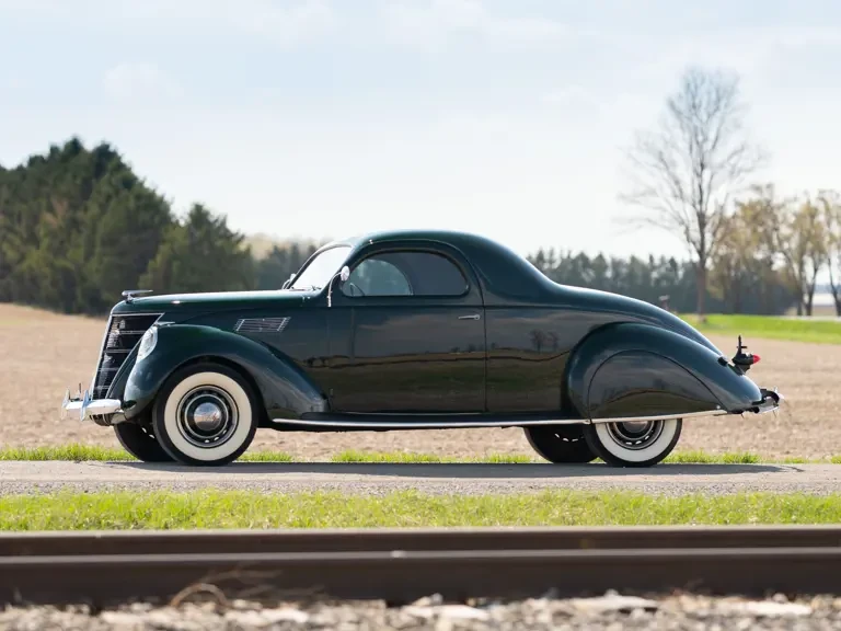 1937 Lincoln Zephyr - Image 9 of 31