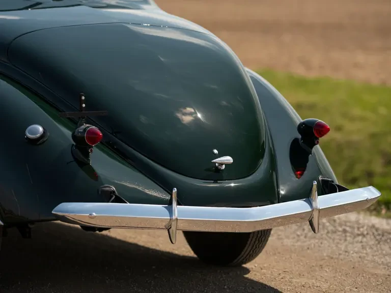 1937 Lincoln Zephyr - Image 21 of 31