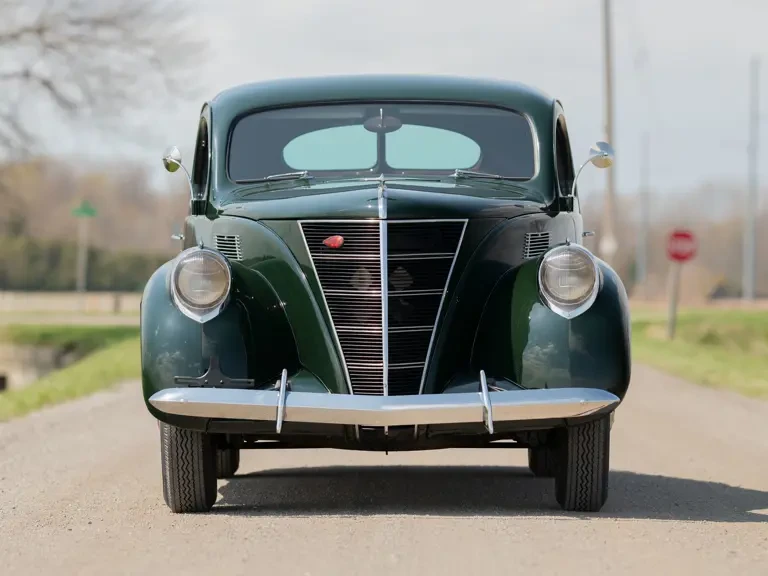 1937 Lincoln Zephyr - Image 8 of 31