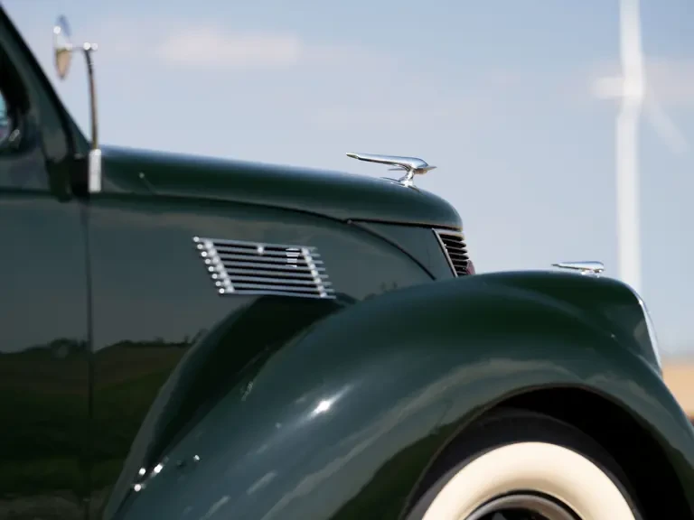 1937 Lincoln Zephyr - Image 28 of 31