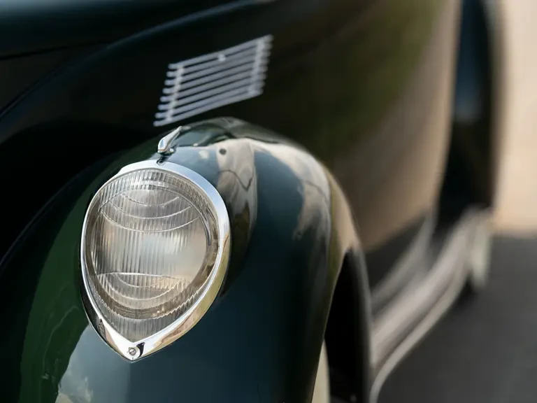 1937 Lincoln Zephyr - Image 16 of 31