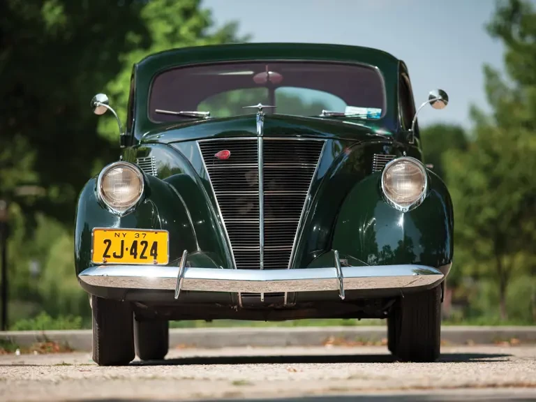 1937 Lincoln Zephyr - Image 10 of 25