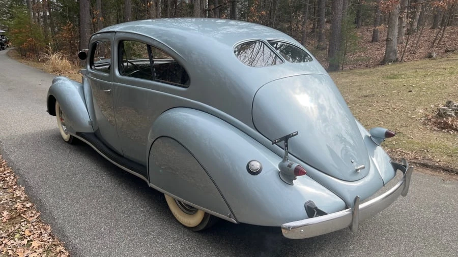 1937 Lincoln Zephyr - Image 6 of 12