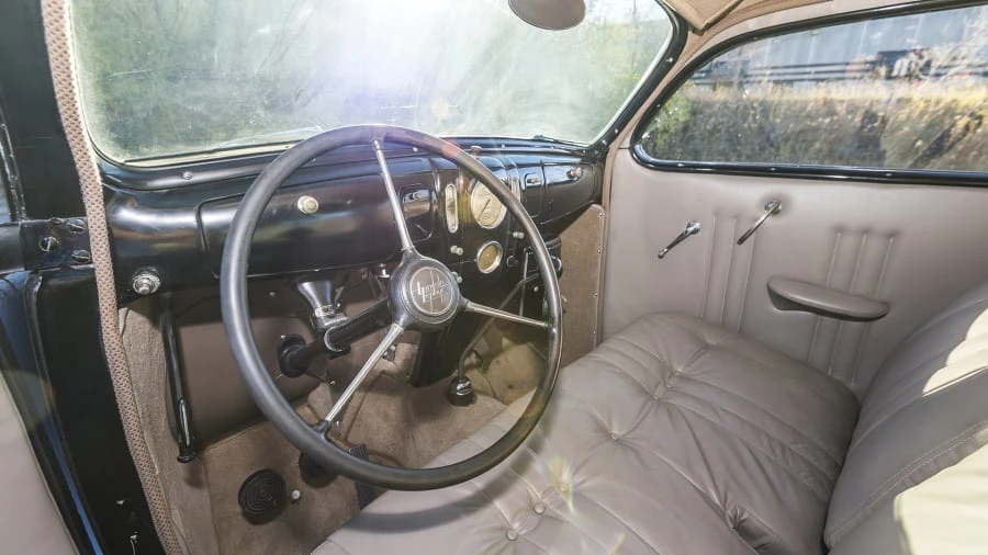 1937 Lincoln Zephyr - Image 4 of 12