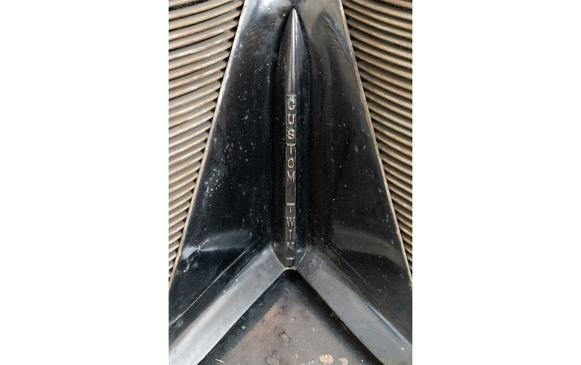 1937 Lincoln Zephyr - Image 13 of 22