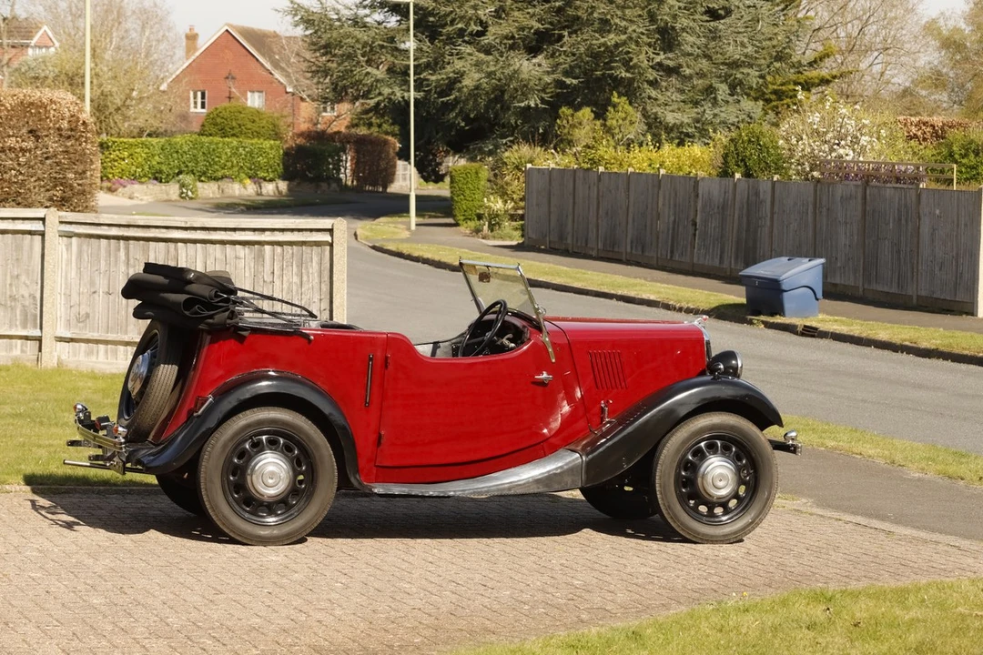 1937 Morris - Image 14 of 30