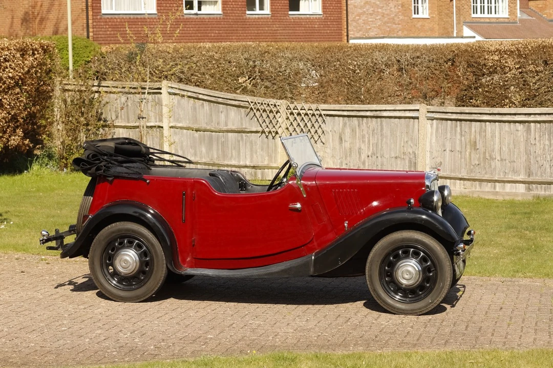 1937 Morris - Image 12 of 30