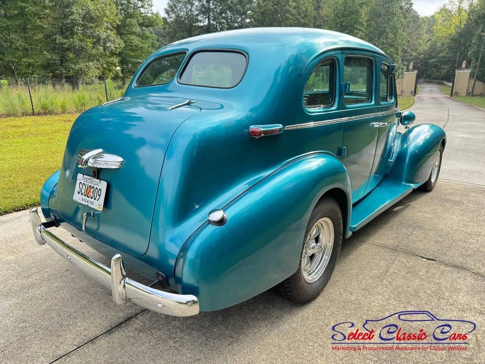 1937 Oldsmobile F-Series - Image 7 of 31