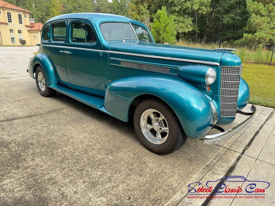 1937 Oldsmobile F-Series - Image 2 of 31