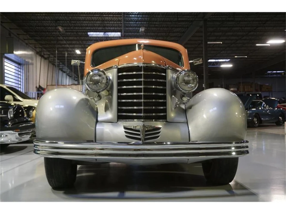 1937 Oldsmobile F-Series - Image 2 of 31