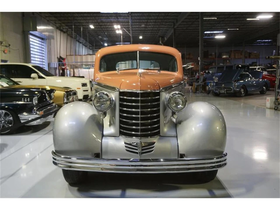 1937 Oldsmobile F-Series - Image 3 of 31