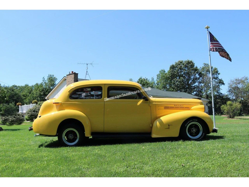 1937 Oldsmobile - Image 7 of 30