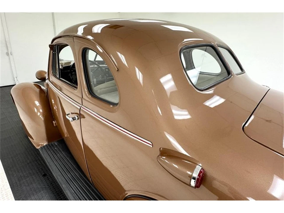 1937 Oldsmobile F-Series - Image 18 of 31