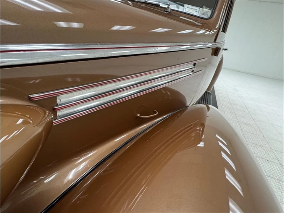 1937 Oldsmobile F-Series - Image 14 of 31