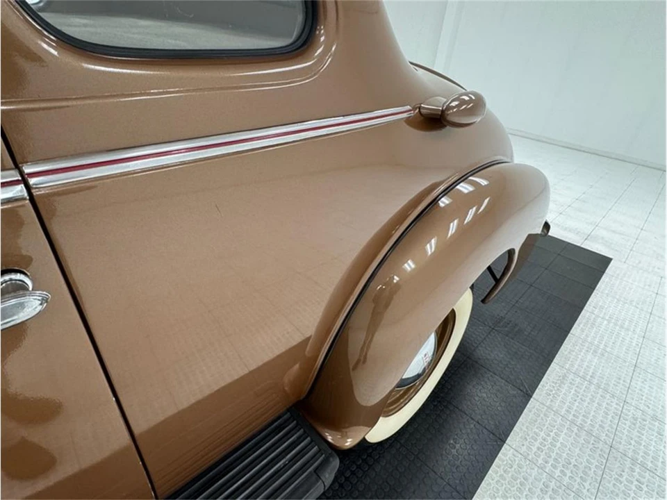 1937 Oldsmobile F-Series - Image 30 of 31