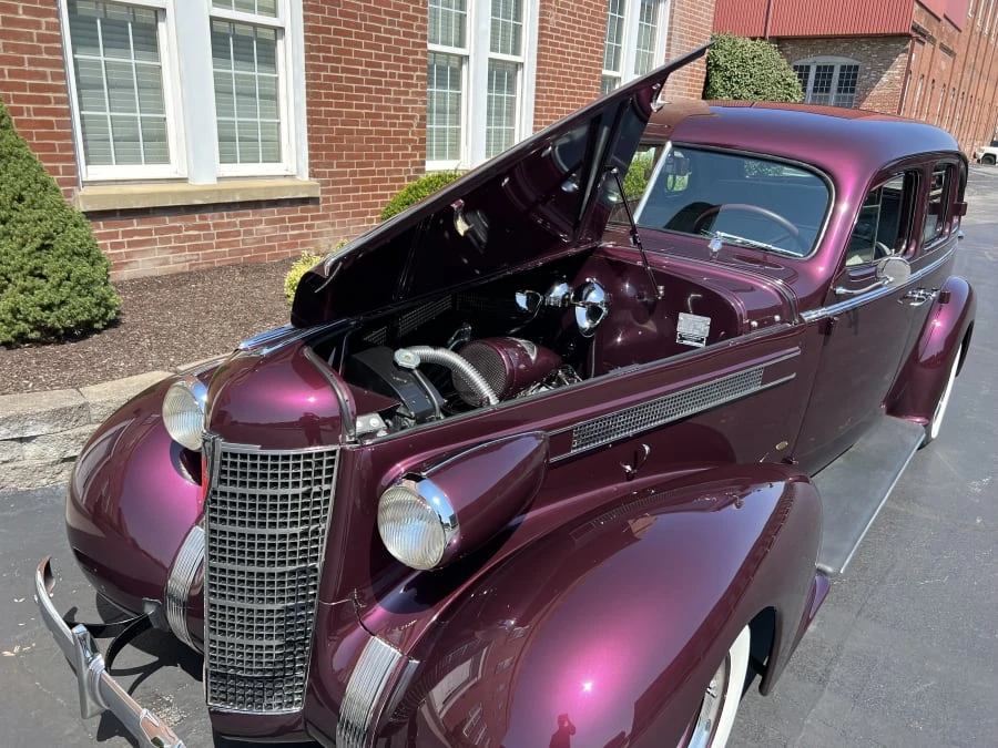 1937 Oldsmobile F-Series - Image 13 of 17