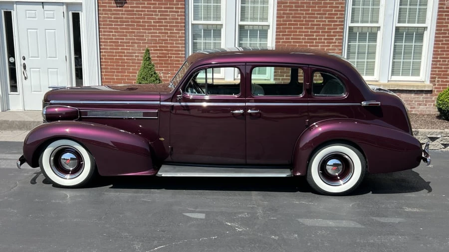 1937 Oldsmobile F-Series - Image 2 of 17