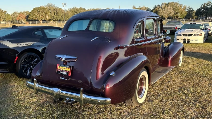 1937 Oldsmobile F-Series - Image 2 of 6