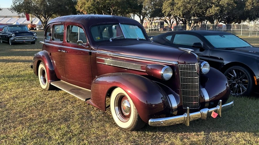 1937 Oldsmobile F-Series - Image 3 of 6