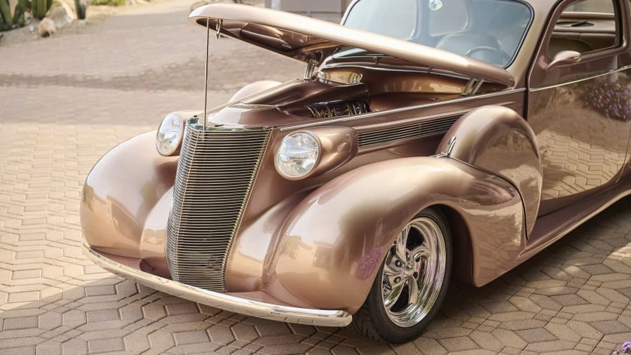 1937 Oldsmobile F-Series - Image 4 of 31