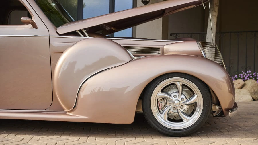 1937 Oldsmobile F-Series - Image 9 of 31