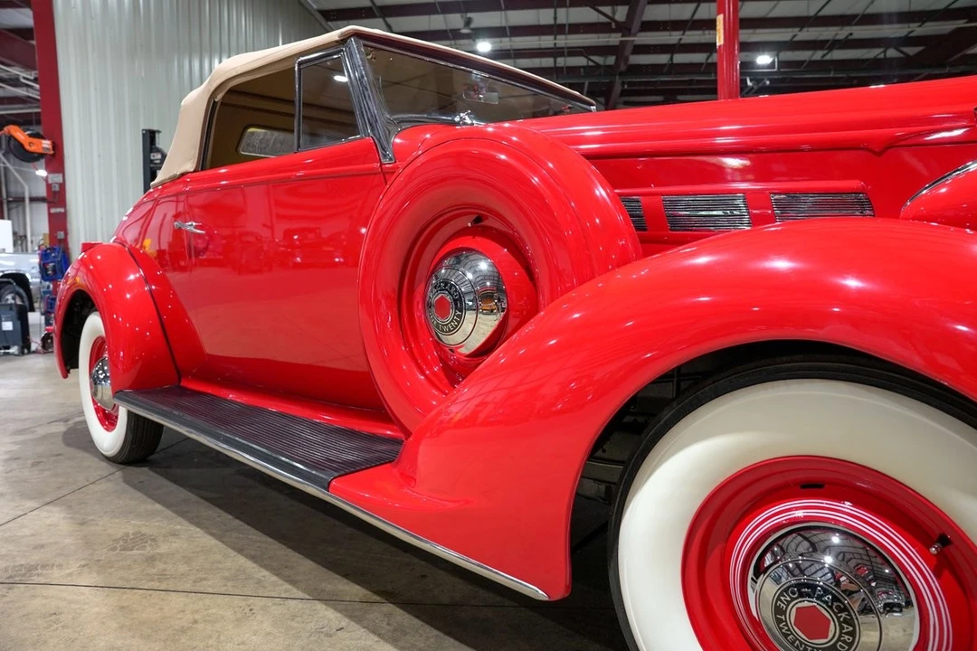1937 Packard - Image 26 of 31
