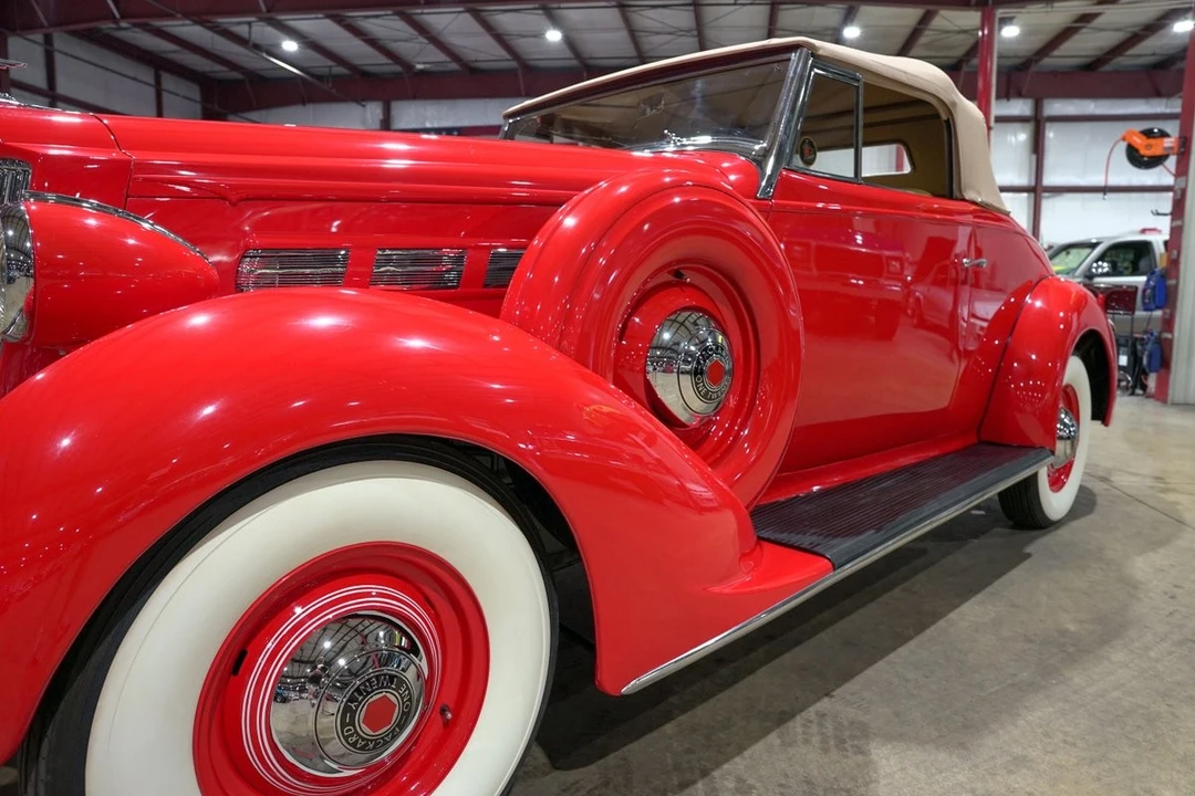 1937 Packard - Image 27 of 31