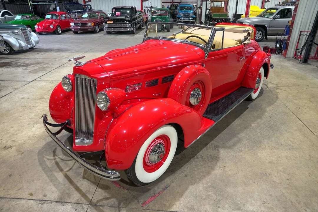 1937 Packard - Image 8 of 31