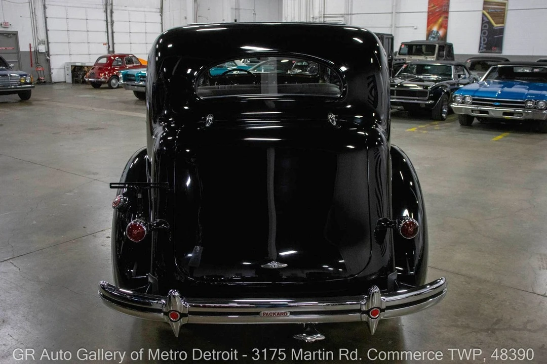 1937 Packard Twelve - Image 5 of 12