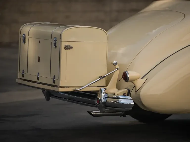 1937 Packard Eight - Image 9 of 27