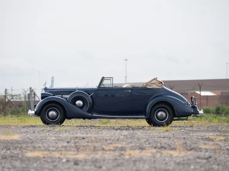 1937 Packard - Image 12 of 31