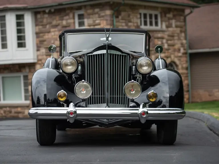 1937 Packard Eight - Image 8 of 31