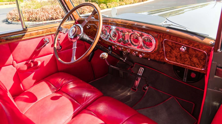 1937 Packard Twelve - Image 5 of 15