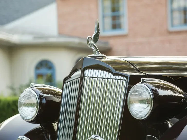 1937 Packard Twelve - Image 9 of 28