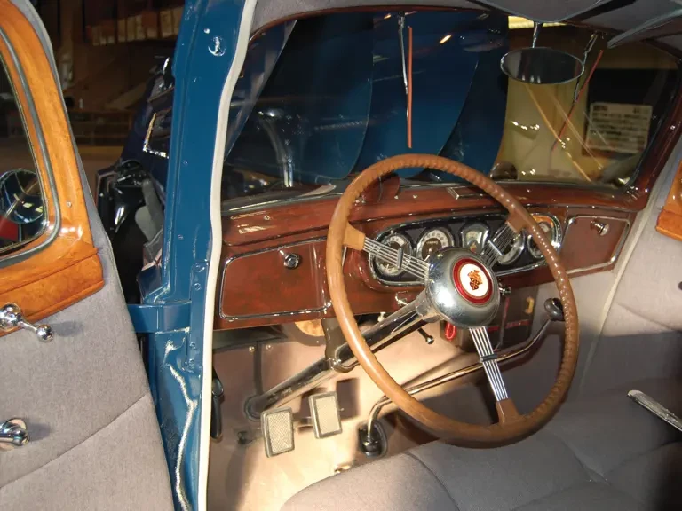 1937 Packard Twelve - Image 5 of 8