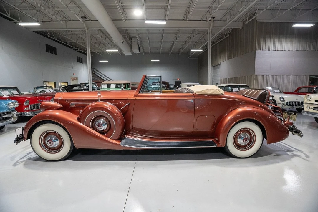 1937 Packard - Image 28 of 31