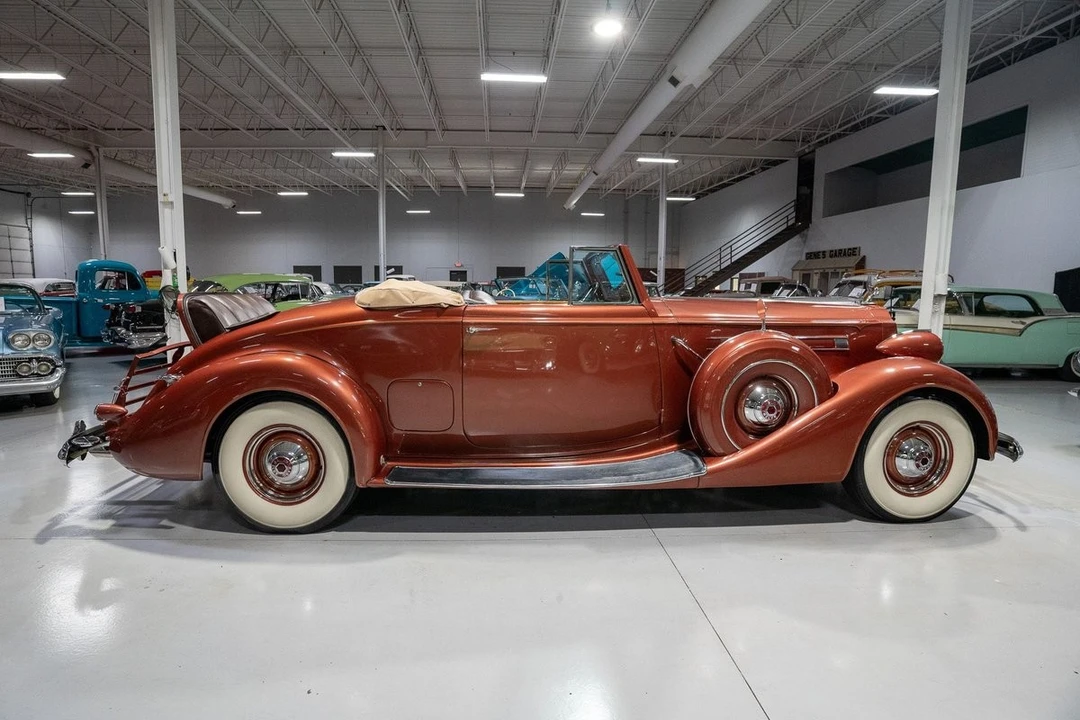 1937 Packard - Image 24 of 31