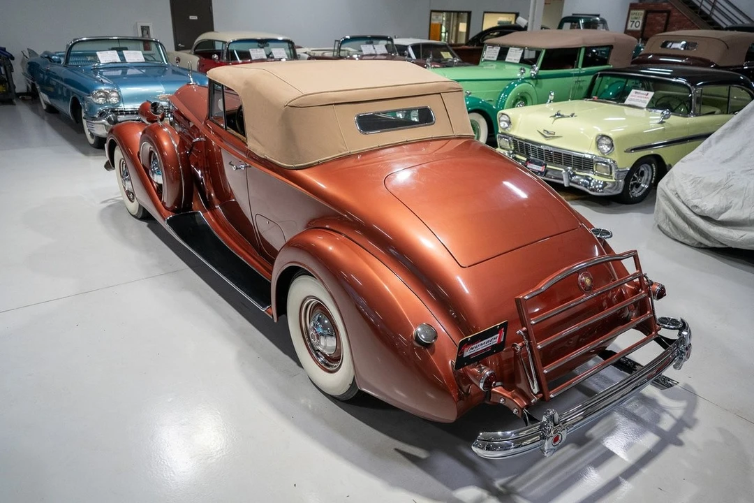 1937 Packard - Image 19 of 31