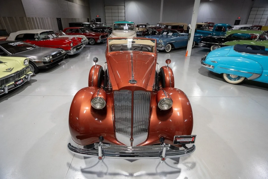 1937 Packard - Image 6 of 31