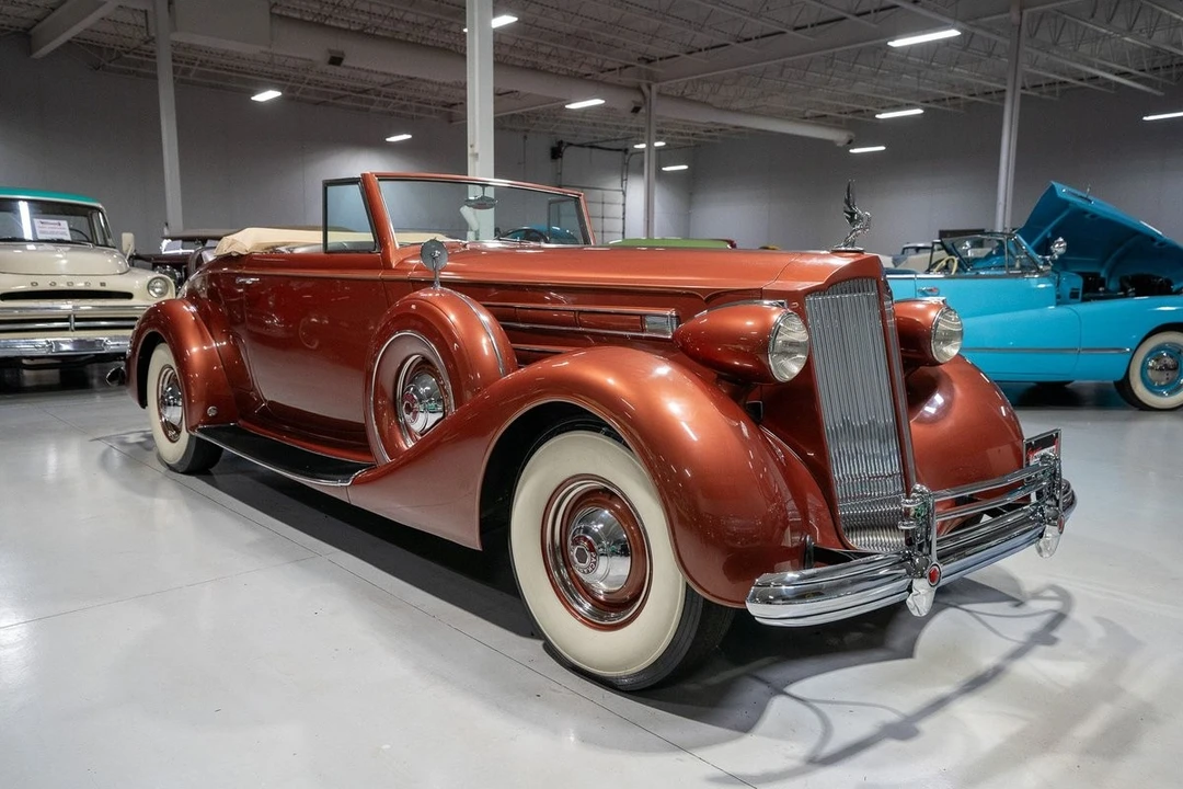 1937 Packard - Image 23 of 31