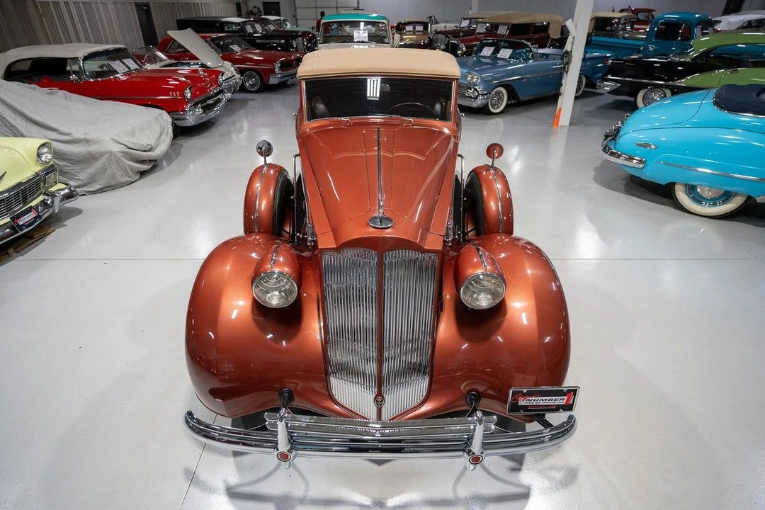 1937 Packard - Image 14 of 31