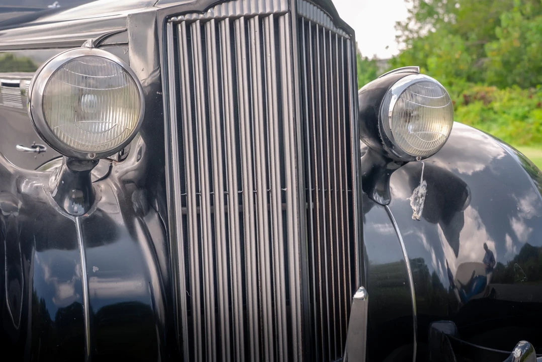 1937 Packard - Image 15 of 31