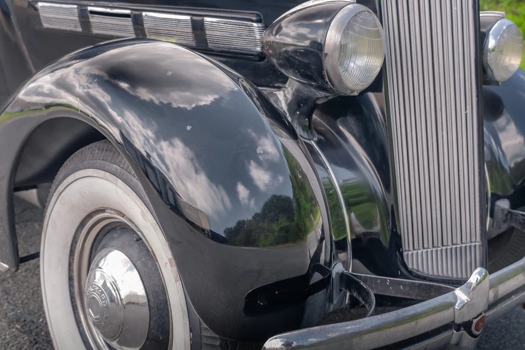 1937 Packard - Image 14 of 31