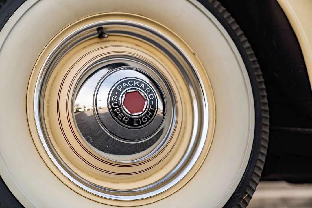 1937 Packard Eight - Image 25 of 31