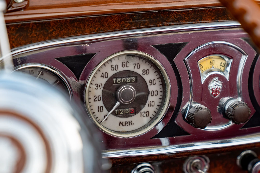 1937 Packard Eight - Image 19 of 31
