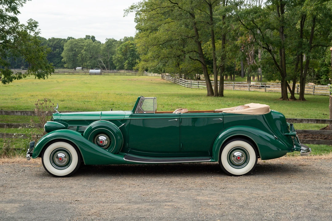 1937 Packard Twelve - Image 9 of 31