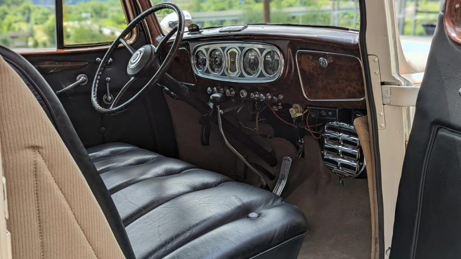 1937 Packard Eight - Image 5 of 25