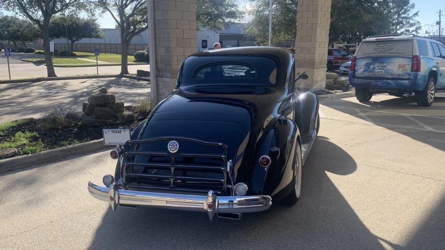 1937 Packard Eight - Image 3 of 15